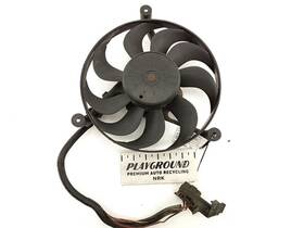 674.au1k01 Audi Tt Mk1 8n Coupe Engine Radiator Cooling Fan 1.8l 4 Cylinder Fits 2000-2006