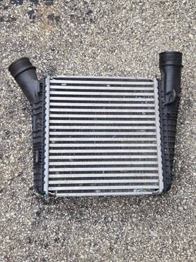 975145804a Bentley 2019-2023 Continental Gt Engine Air Inter Cooler Radiator Oem