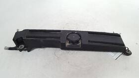 Pg108257pd Bentley Arnage Secondary Coolant Tank Radiator Overflow Reservoir