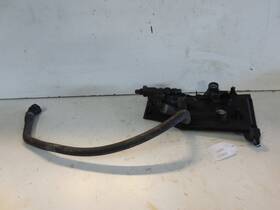 1439110 Bmw 04-06 E53 X5 4.4l 4.8 Engine Coolant Reservoir Mount Plate Cooler Thermostat