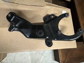 17112229108 Bmw E46 M3 Secondary Air Pump And Coolant Bracket Used