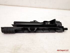 17118572189 Bmw 2011 X5 X6 E71 E70 35i 40i Right Radiator Module Mount Bracket Support
