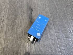 61351383417 Bmw 61.35-1 1383417 E36 323 325 328 E39 525i 530i 540i M5 E38 E31 Blue Relay Module Drm2 61351383417 Bmw 61.35-1 1383417 E36 323 325 328 E39 525i 530i 540i M5 E38 E31 Blue Relay Module Drm2