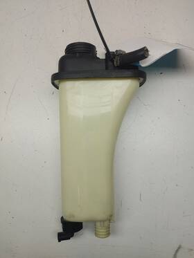 671.bm1k96 Bmw 1996 325is Coolant Reservoir