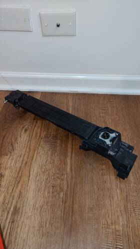 7848787 Bmw 15-20 F80 F82 F83 M3 M4 Radiator Side Bracket Rhs