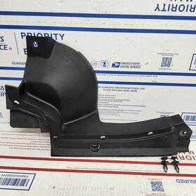 15909452 Cadillac 10-16 Srx Front Right Engine Compartment Sight Shield Oem