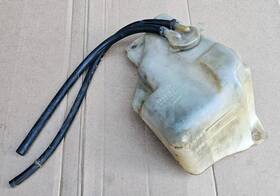 22521831 Cadillac 1982 1985 Deville Eldorado Seville Coolant Reservoir Overflow 4100 4.1 22521831 Cadillac 1982 1985 Deville Eldorado Seville Coolant Reservoir Overflow 4100 4.1