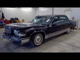 671.gm6s93 Cadillac Fleet-rwd 1993 Coolant Reservoir 1048408