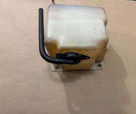 15650373 Chevrolet 88/98 Chevy Silverado Gmc Sierra Coolant Anti-freeze Tank Reservoir Oem