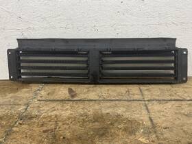 2633806 Chevrolet Used Radiator Shutter Assembly Fits 2018 Malibu Grade A