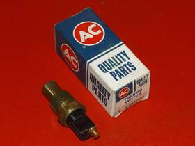 6402784 Chevrolet Nos Gm 1967 1968 Gmc Truck Suburban Van / Temperature Switch