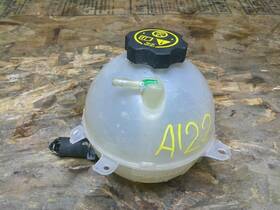 671.gm8y21 Chevrolet 2021 Chevy Blazer Coolant Reservoir