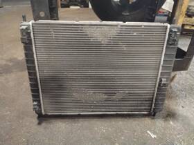 675-00185b Chevrolet Radiator Ss Fits 08-10 Hhr 1768574