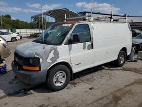 675-02684 Chevrolet Truck Radiator Clamped Outlet Hose Fits 03-04 Express 2500 Van 4228189