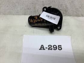 348.ch1412 Chrysler 2012 Town Country 3.6l Thermostat With Housing Mahle