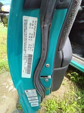 671.ch2h97 Dodge Neon-dodg 1997 Coolant Reservoir 1673379