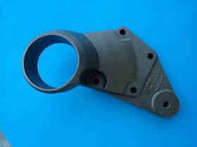 3949702-3949700c Factory Dodge Cummins 03-07 5.9l Diesel Fan Blade And Pulley Bearing Bare Mount Bracket