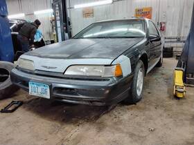 675-02064a Ford Radiator Fits 92-93 Cougar 1706354