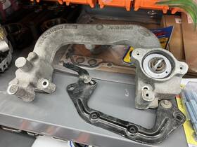 7r3e-10153-aa Ford 07- 10 4.6 3v Updated Coolant Crossover Tube