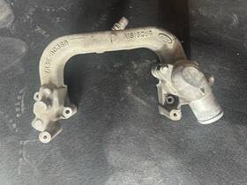 7r3e-8c369-ac Ford 2007 - 2010 Mustang Gt 4.6l 3v Genuine Oem Coolant Crossover Tube Pipe