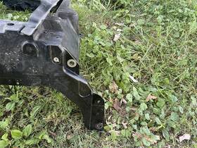 Da8z-16138-a Ford Genuine Radiator Support Used
