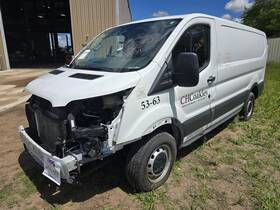 317-01099 Ford Truck 15 - Transit 250 Intercooler E761252