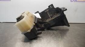 671.fd8o16 Ford Truck 16 F450 Sd Radiator Coolant Reservoir Battery Box 6.7l