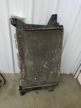 675-02171a Ford Truck Radiator 6-300 Standard Duty Cooling Fits 92-96 F150 Pickup 285690