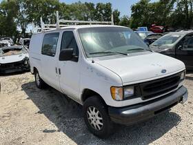 675-02465 Ford Truck Radiator 6-255 Fits 97-99 E150 Van 763817