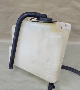 15151184 General Motors 1992-99 Chevy Gmc Silverado Sierra Tahoe Yukon Suburban Coolant Resivor Oem Gm