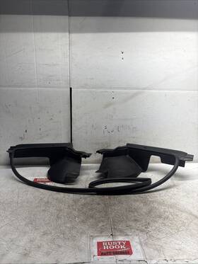 15909451 Gm Genuine Driver Side Front Engine Compartment Sight Shield