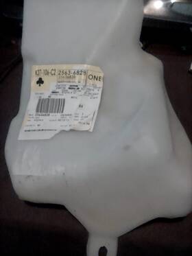 Gm 25636828 Open Box Coolant Reservoir Bottle Tank For 91-99 Lesabre Park Avenue Deville
