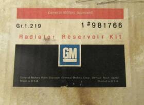 981766 Gm 1968 Buick Riviera And 1971 Olds Nos Radiatorreservoir Kit