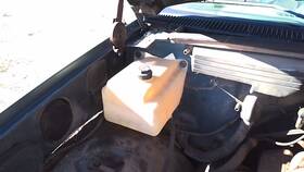 671.gm9690 Gmc Truck Fluid Tank Bottle Tgmc2500 1990 Coolant Reservoir 1717933