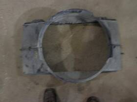 673.gm9n00 Gmc Truck Sierra250 2000 Radiator Shroud 745792