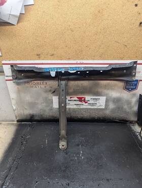 109-50498 Honda Upper Radiator Core Support T Bracket Fits 90-91 Crx 1727687