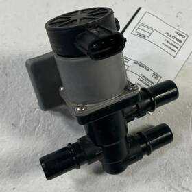 375w3-gi010 Hyundai 2022-2025 Ioniq 5 Rwd Hv Battery Coolant 3 Way Changeover Valve # 108822