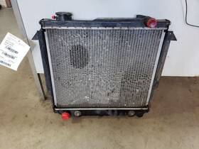 675-02102b Jeep Radiator 4 Cylinder Lhd Fits 91-97 Cherokee 519625