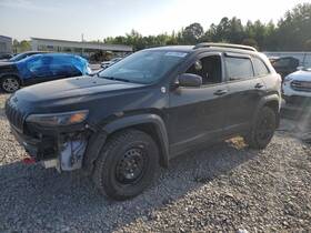 675-10631 Jeep Cherokee 2019 Radiator 5056425