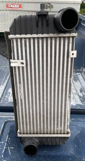 28271-2gta3 Kia 2016- 2020 Optima Sx 2.0 Turbo Oem Intercooler With Cover