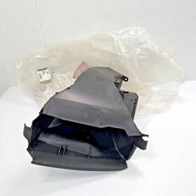 Lr173210 Land Rover New 2022 Range Radiator Cooling Duct Oem