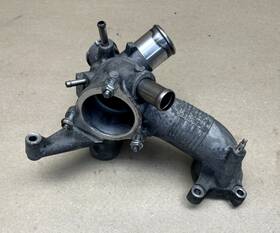 16304-31033 Lexus 06-18 Is Rc Gs Thermostat Housing Water Outlet Oem