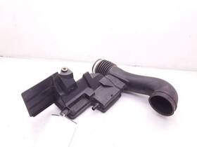 338.le1w04 Lexus 2004 Ls430 4.3l 8cyl Air Cleaner Resonator Tube Assembly