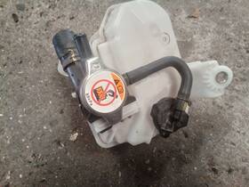 671.le1920 Lexus Ux200 2020 Coolant Reservoir 371348