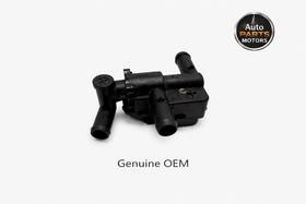 000-506-32-64 Mercedes-benz 2013 Gl450 Heater Control Coolant Valve Changeover Oem A0005063264