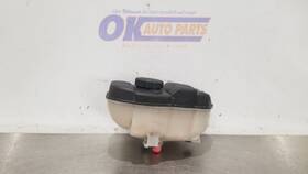 1905001800 Mercedes-benz 18 Amg Gt 190 4.0l Coolant Reservoir Overflow