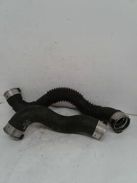 2465280682 Mercedes-benz 15-20 Gla250 Intercooler 2.0l Air Hoses Set Of 2