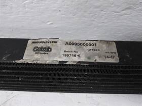 0995000001 Mercedes-benz 318.mb1q15 2015 S63 Oem Engine Oil Cooler Id Fits 15-19