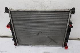 675-50463 Mercedes-benz Radiator Ml320 Ml350 Ml450 Ml550 Ml63 R320 R350 09 10 11 12 1384968