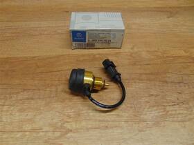 A0085457524 Mercedes-benz Condensation Water Sensor Switch Genuine Truck -